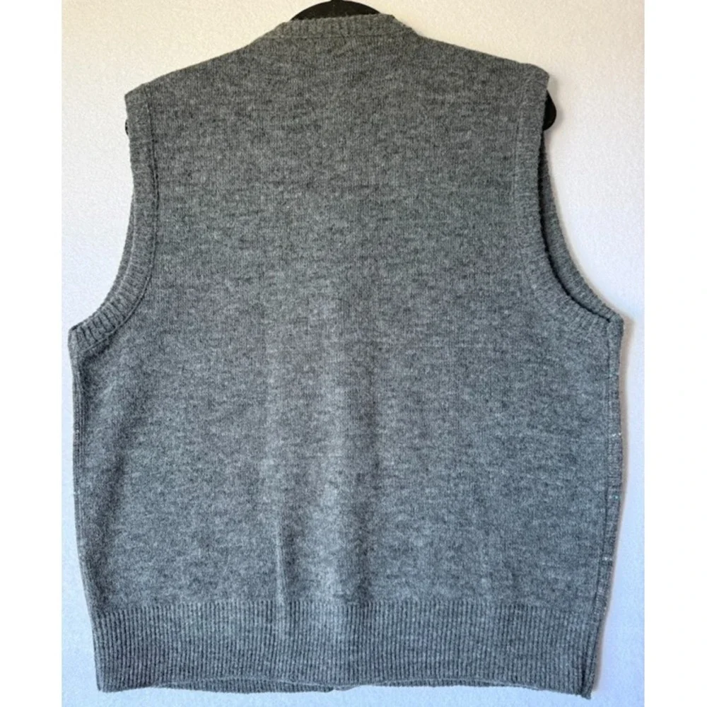 VTG Van Heusen Sportwear Vest Men Large Gray Windowpane Button Front Made In USA - Picture 2 of 11